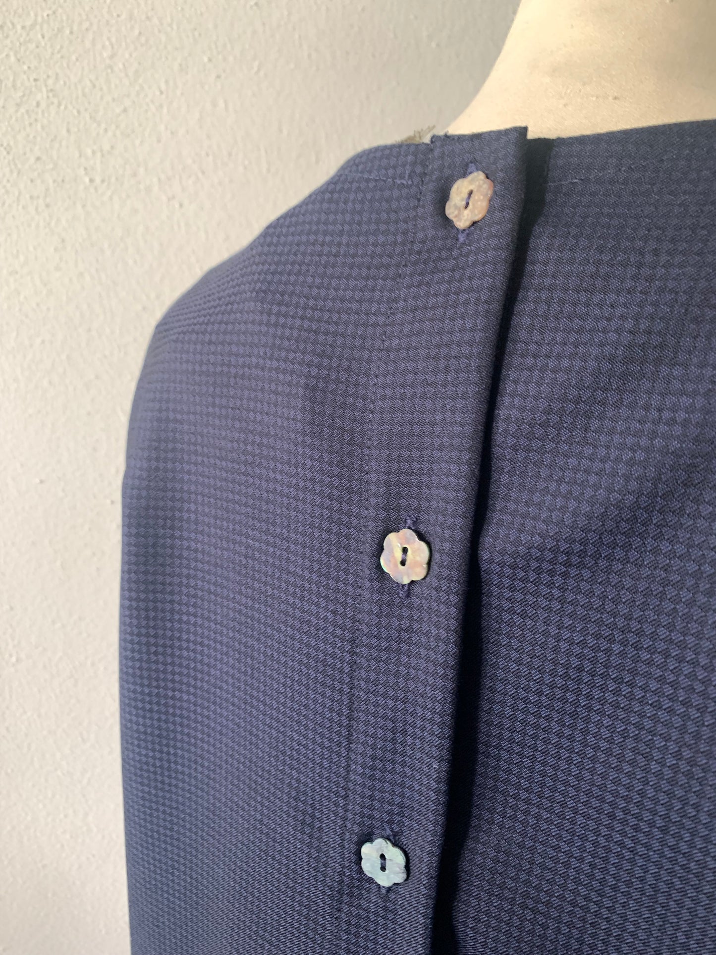 Maddalena - la blusa botton down capo unico sartoriale- Fresco lana tessuto deadstock