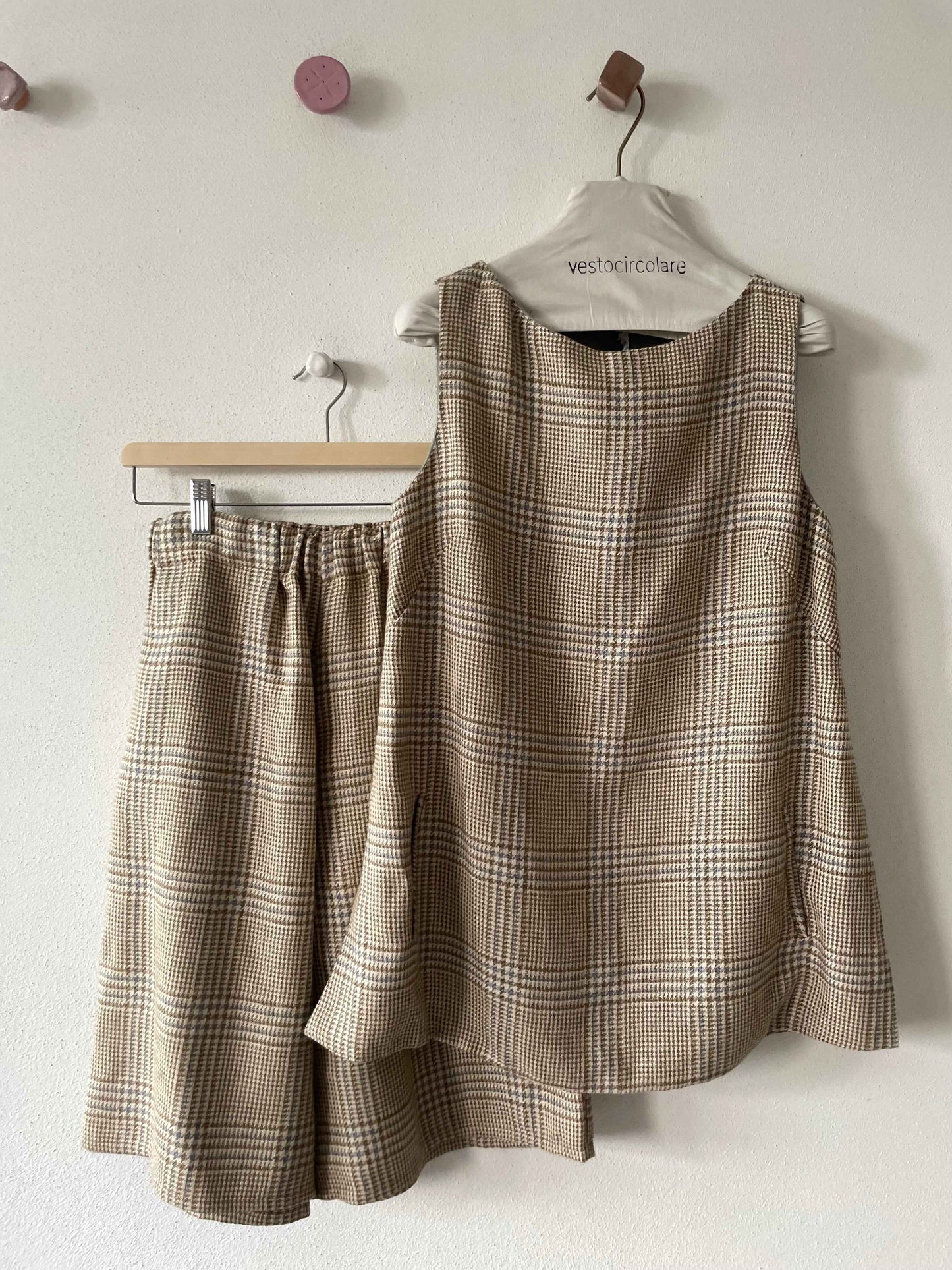 Liliana - bermuda sartoriale in lino tessuto deadstock principe di galles