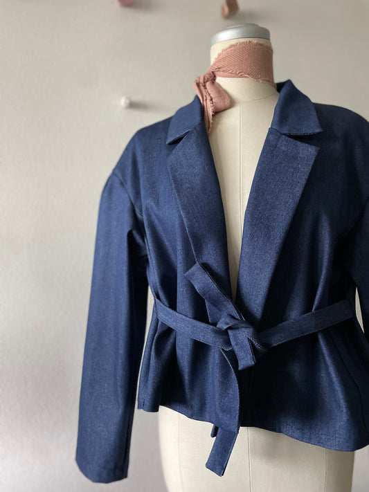 Odabella - la giacca dei gigli intrecciati in denim strutturato deadstock