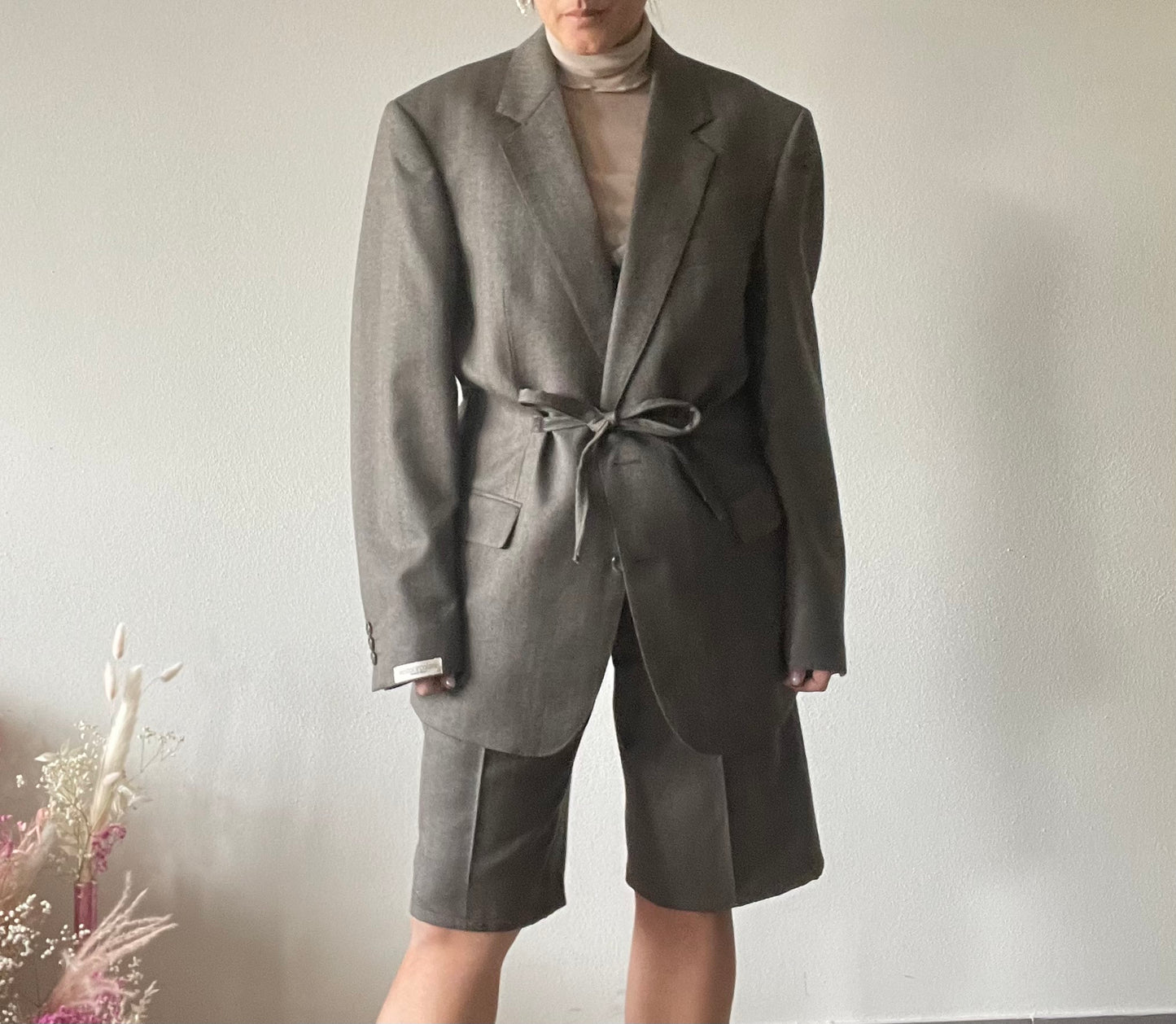 Reworked bermuda suit