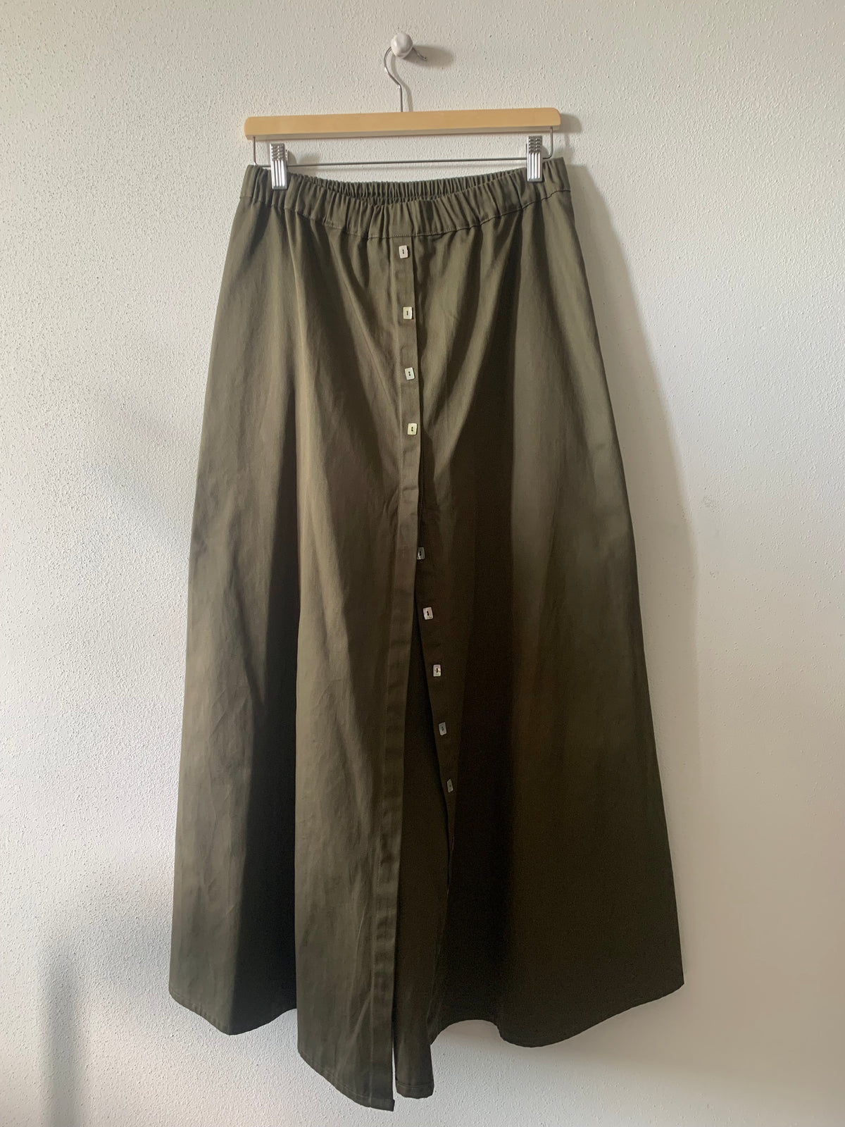 Emma – la gonna botton down in cotone deadstock