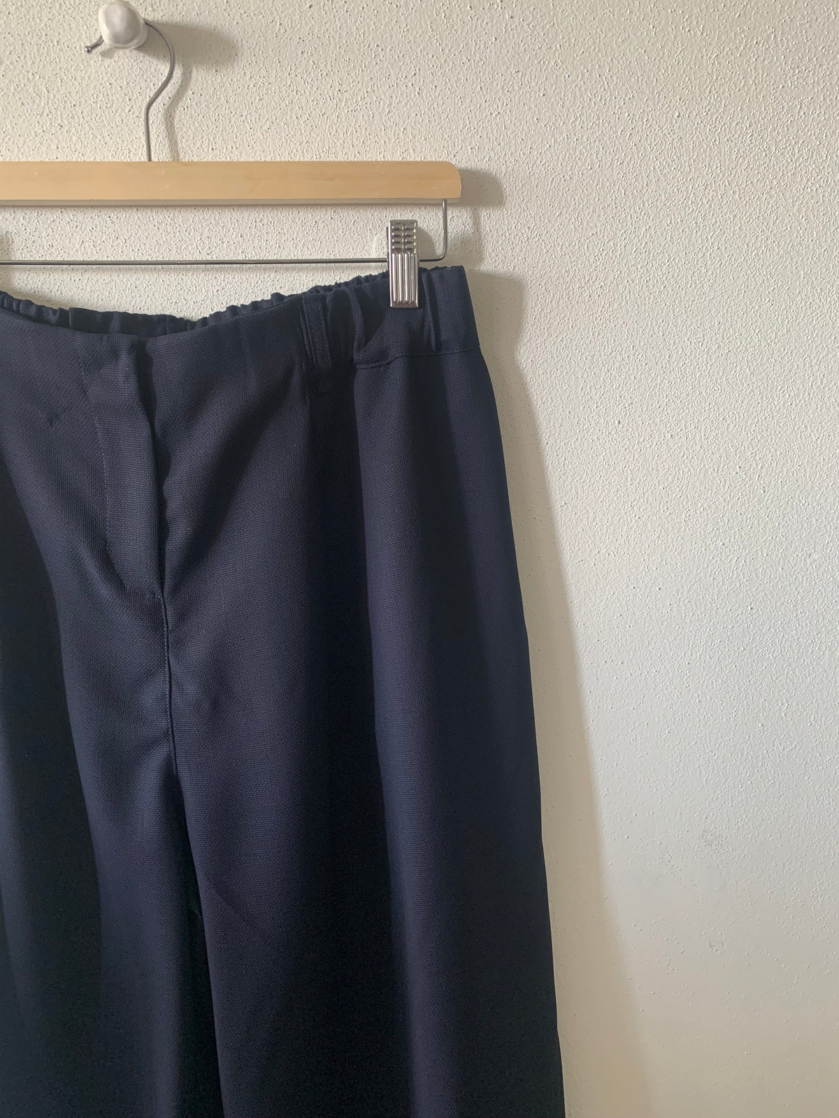 Ambra – pantalone a palazzo sartoriale handmade in lana deadstock