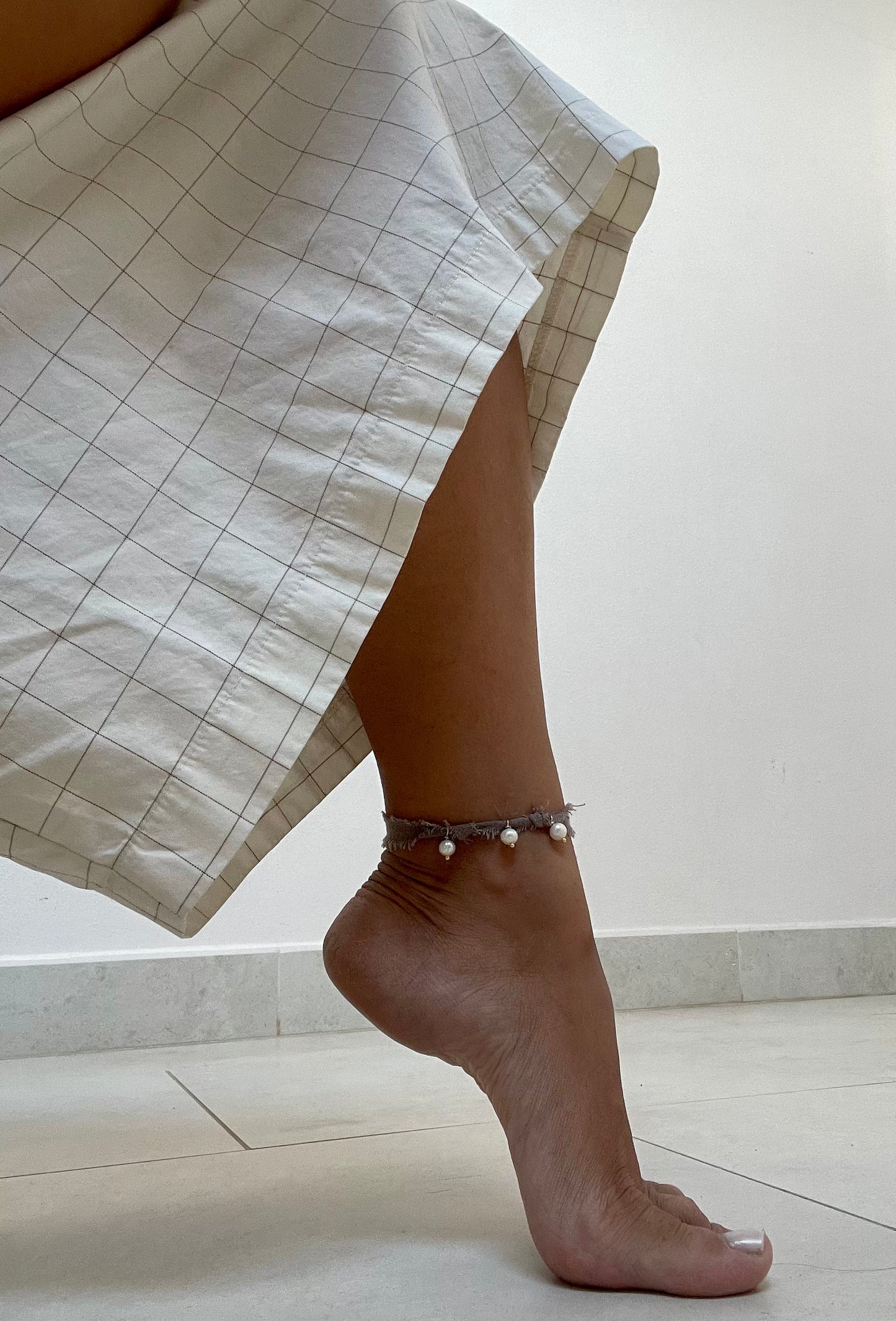 Terna_ anklet